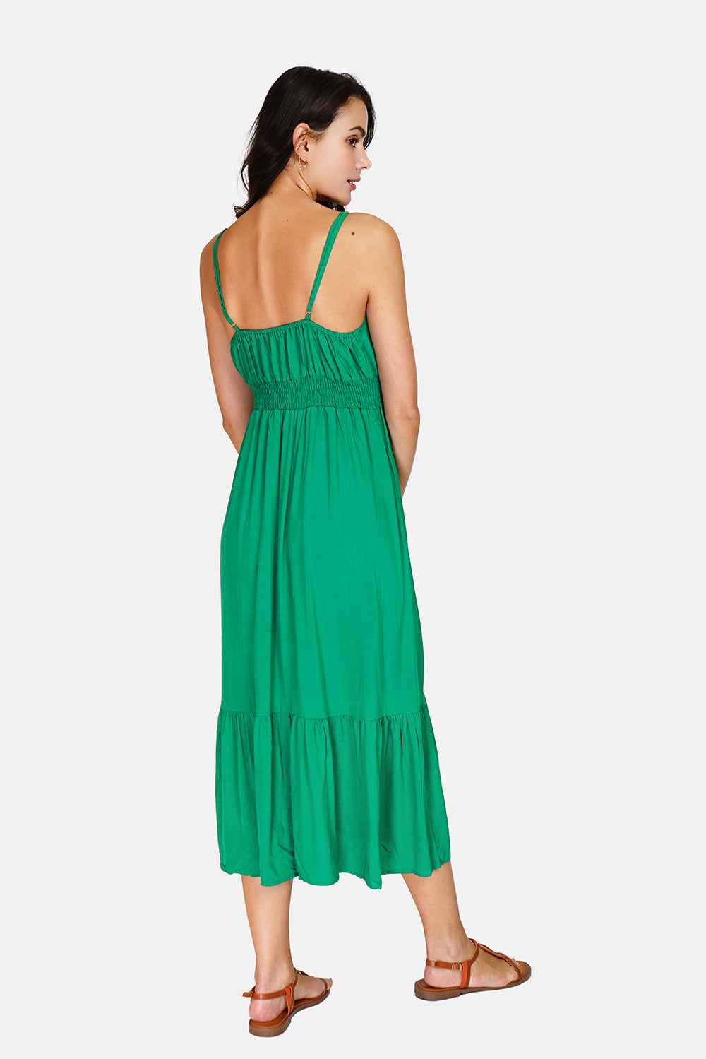 Dress with thin straps, neckline and tie at the back, lined