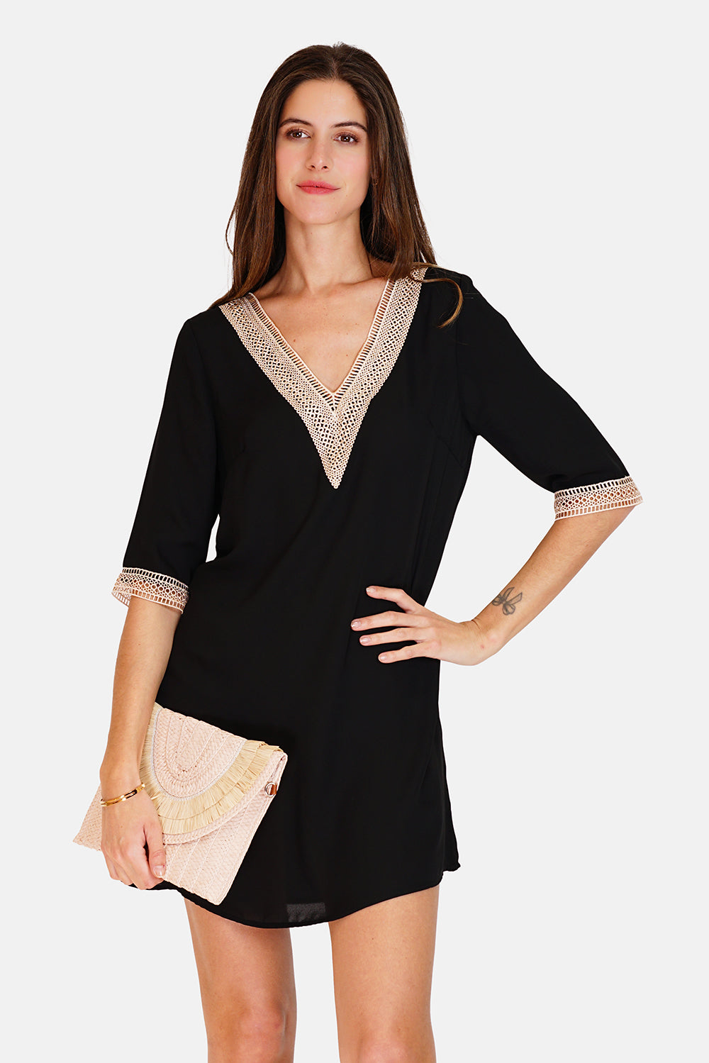 V-neck dress with lace with 3/4 sleeves and collar