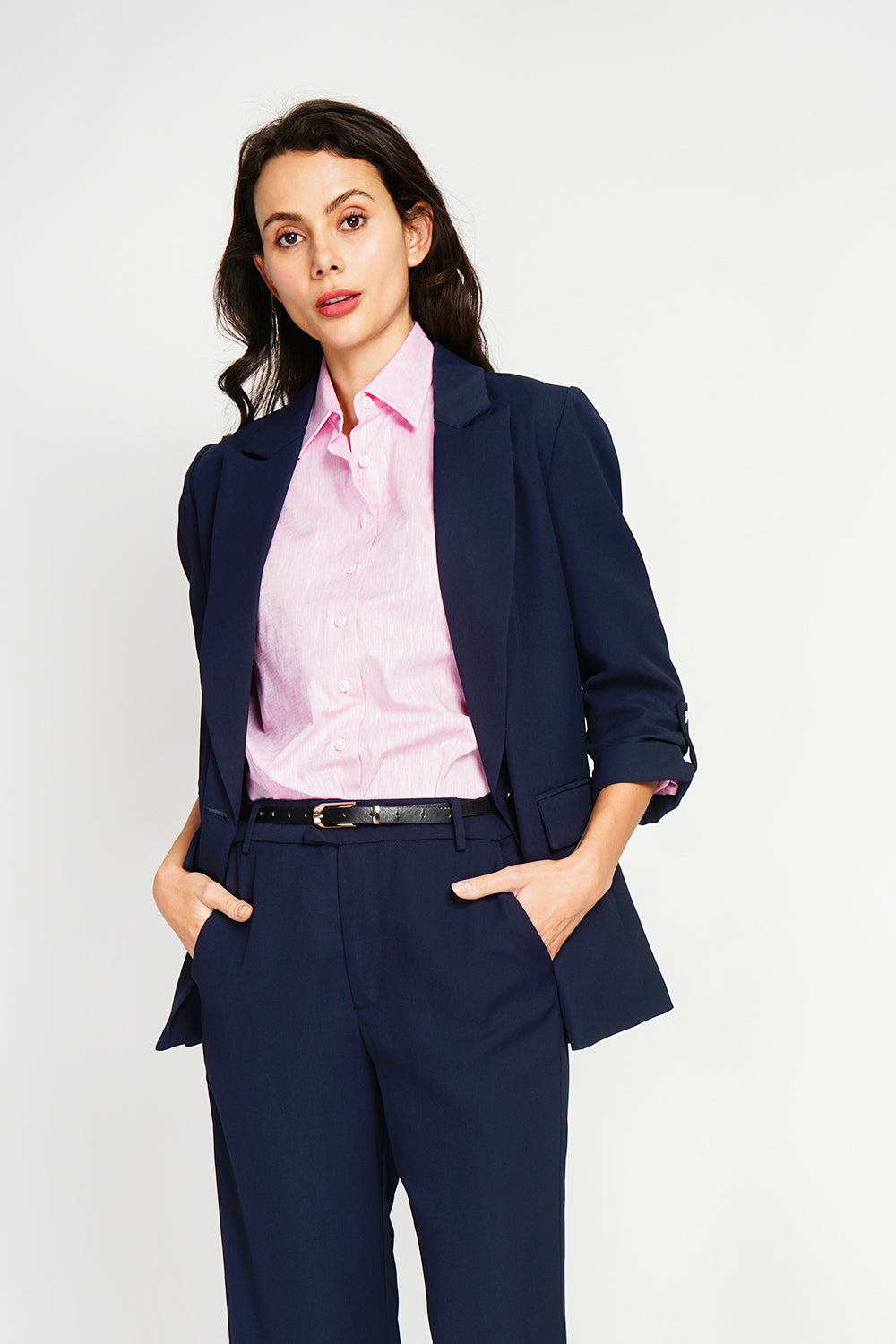 Lapel collar jacket with 3/4 sleeves with tab and gold button Front flap pockets