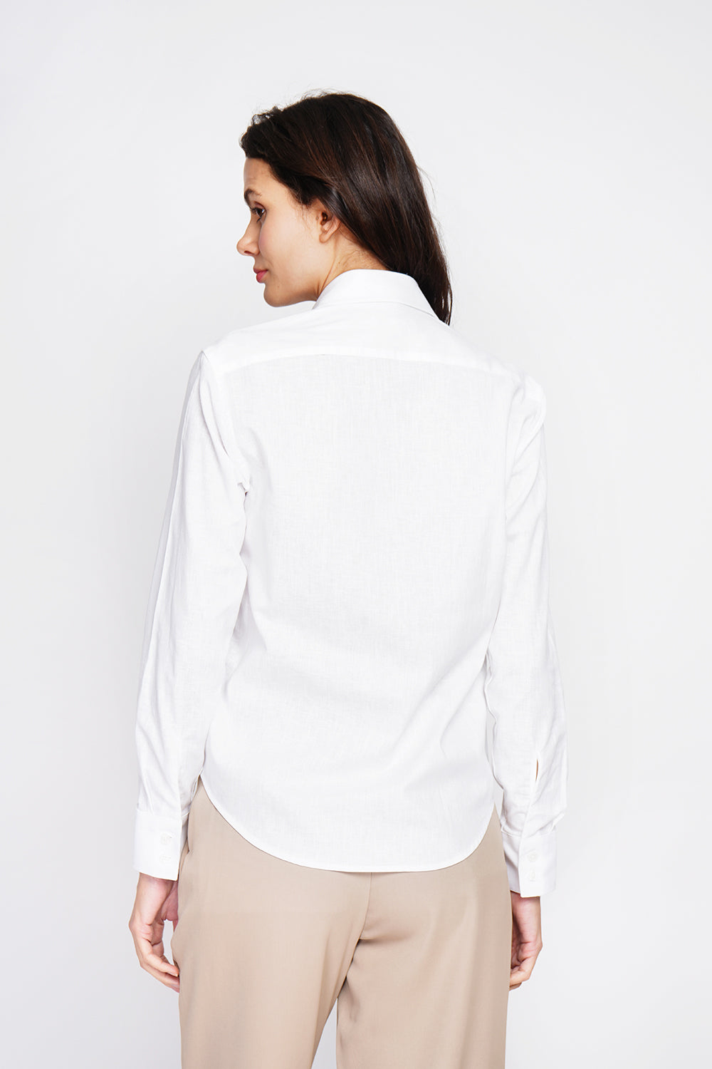 Chemise col classique coupe large – Blanc – Assuili