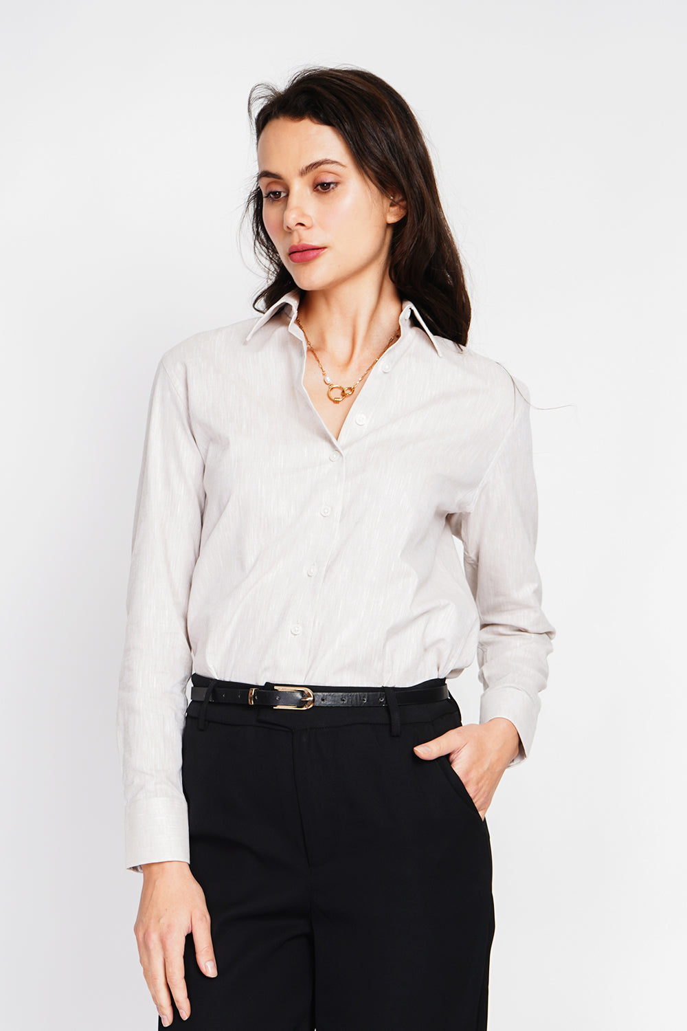 Classic collar shirt with a wide cut – Linen – Assuili