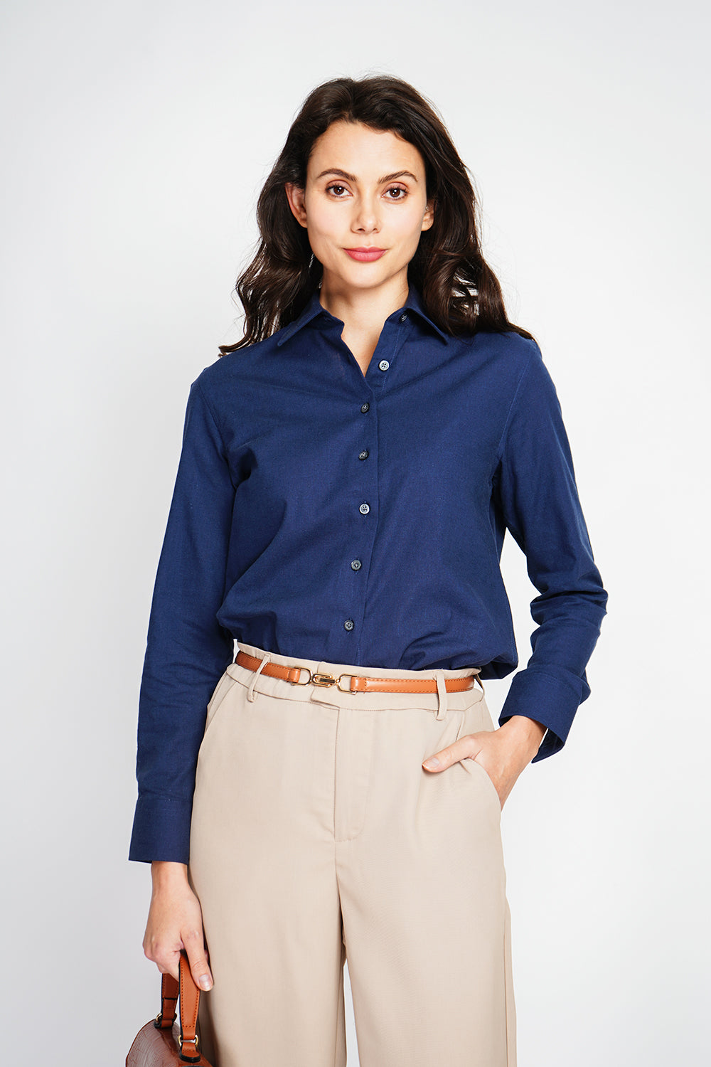 Classic collar shirt with a wide cut – Navy – Assuili