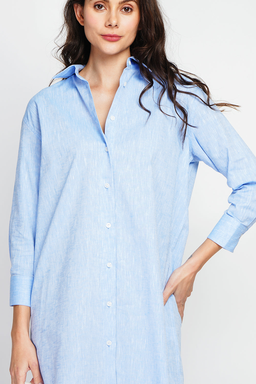 Robe chemise col classique coupe large – Bleu azur – Assuili