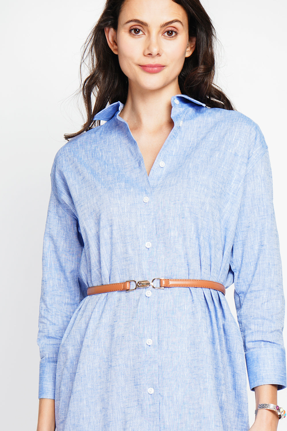 Classic collar shirt dress with wide cut – Blue Jeans – Assuili