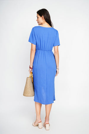 Long dress with knot front and zip closure at the back with short sleeves