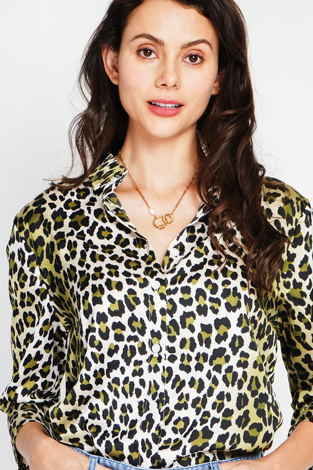 Button-front shirt with 3/4 sleeves