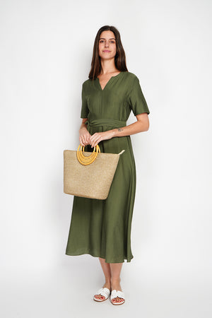 V-neck midi dress with 3/4 sleeves