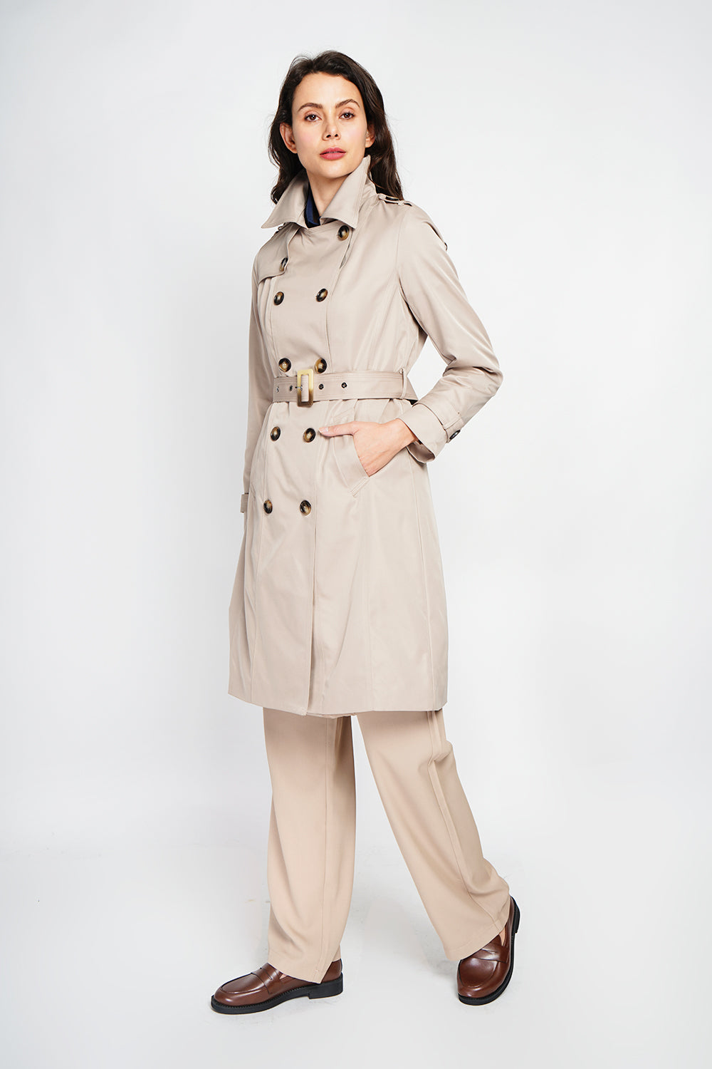 Long trench coat with belt and long sleeves – Camel – Assuili