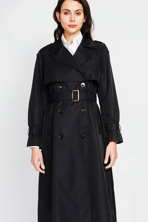 Long V-neck trench coat with long sleeves and tie belt