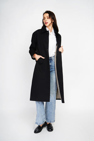 Oversized trench coat with checked lining