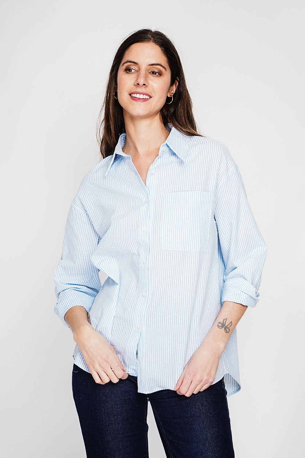 Chemise oversize poche poitrine manches longues – Bleu ciel – Assuili