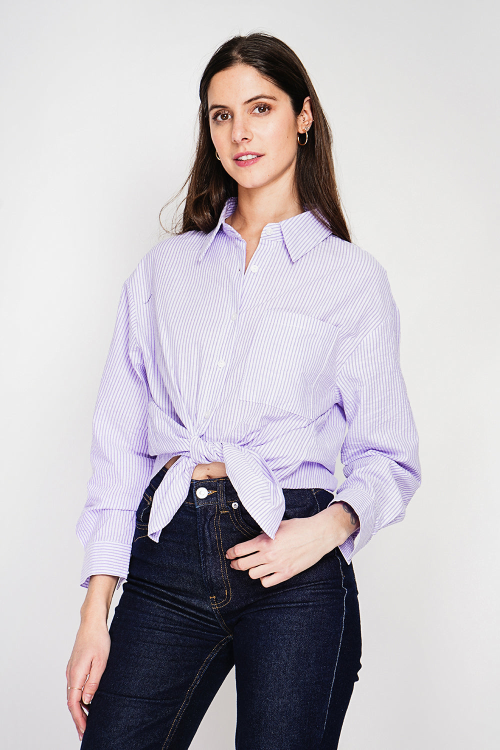 Oversized fit shirt with long sleeves and chest pocket – Purple – Assuili