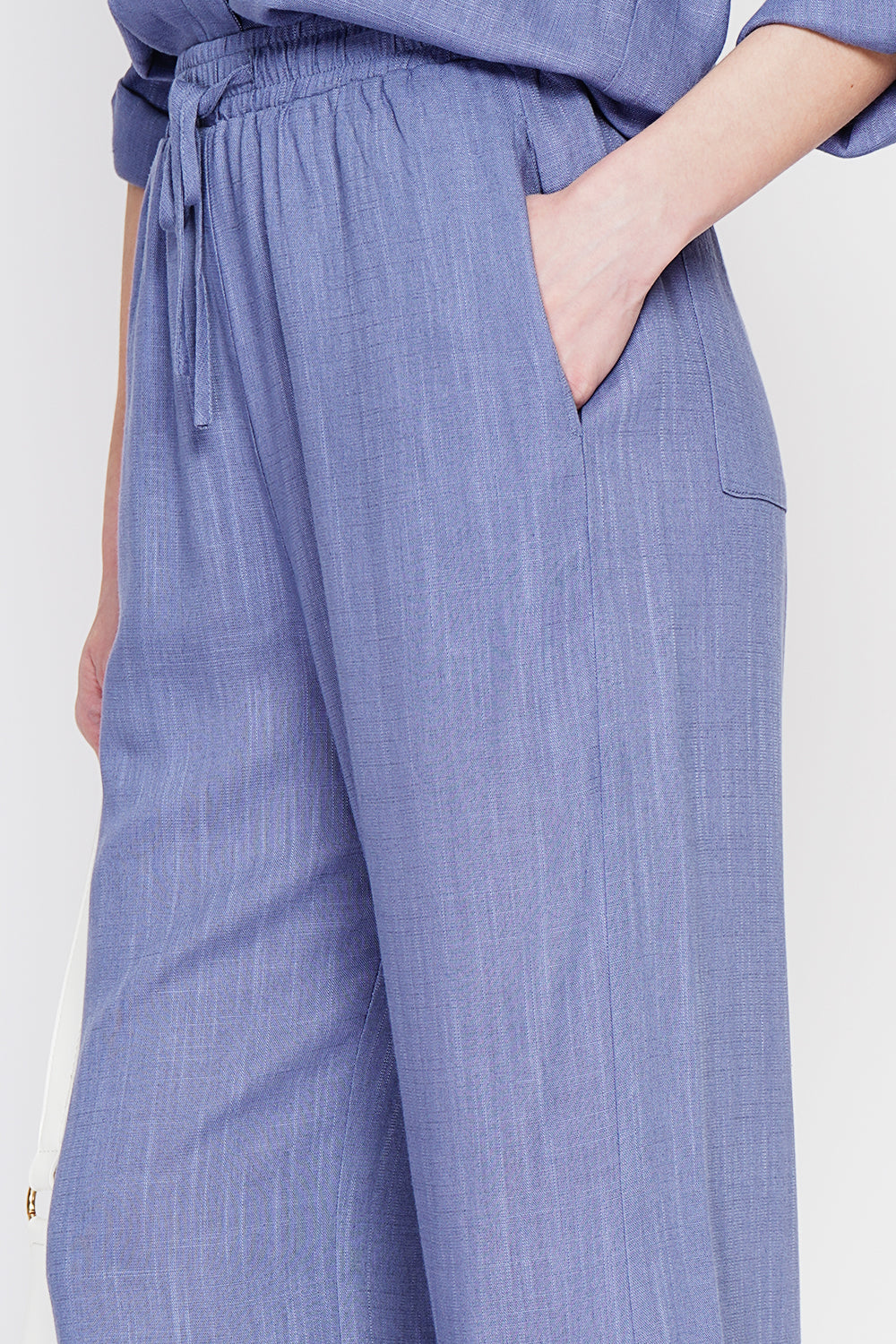 Pantalon large taille élastiquée poches arrière – Bleu jean – Assuili