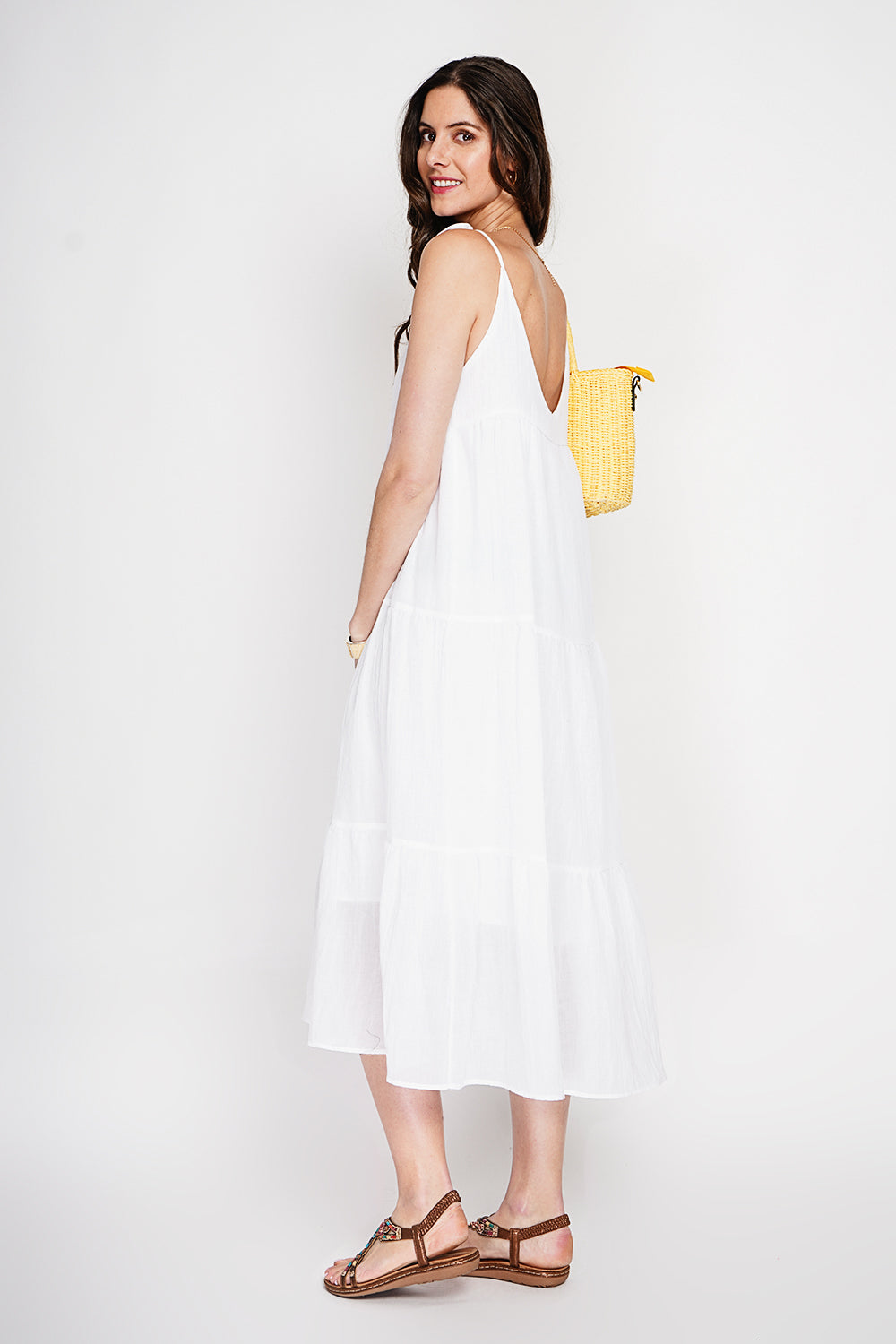 Long waffle strap dress with fancy tiered laces – White – Assuili