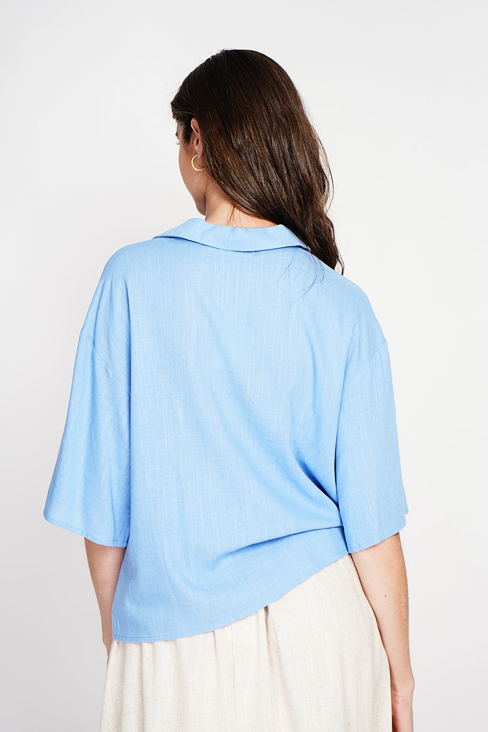 Blouse col chemise manches 3/4 – Bleu azur – Assuili