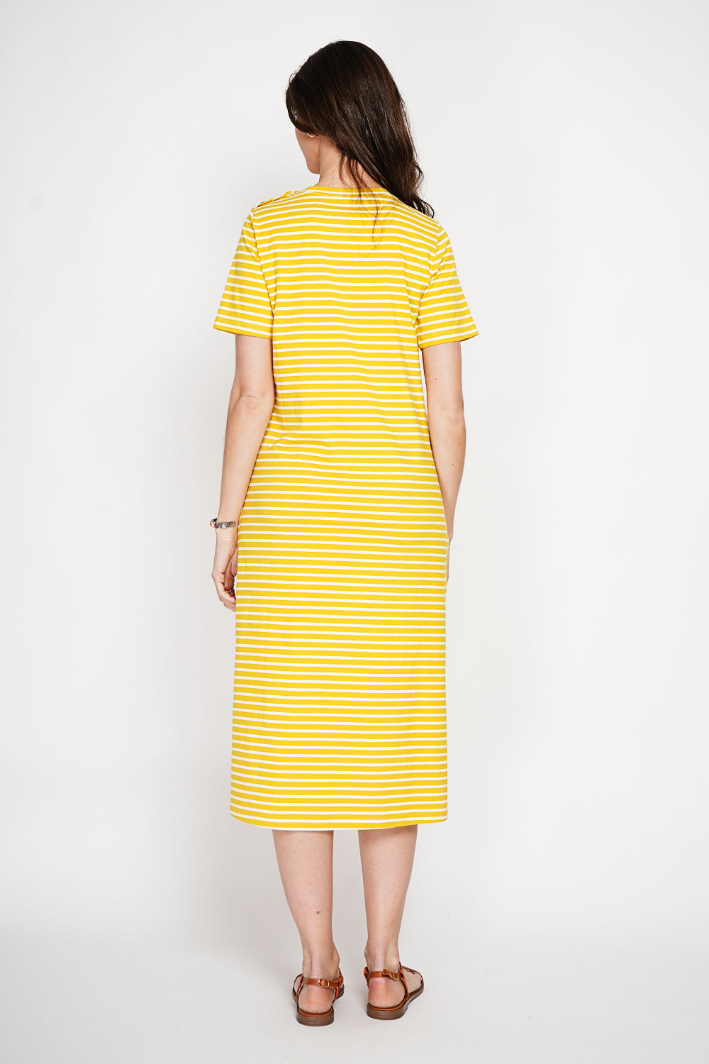 Robe longue rayée col rond manches courtes – Curry – Assuili