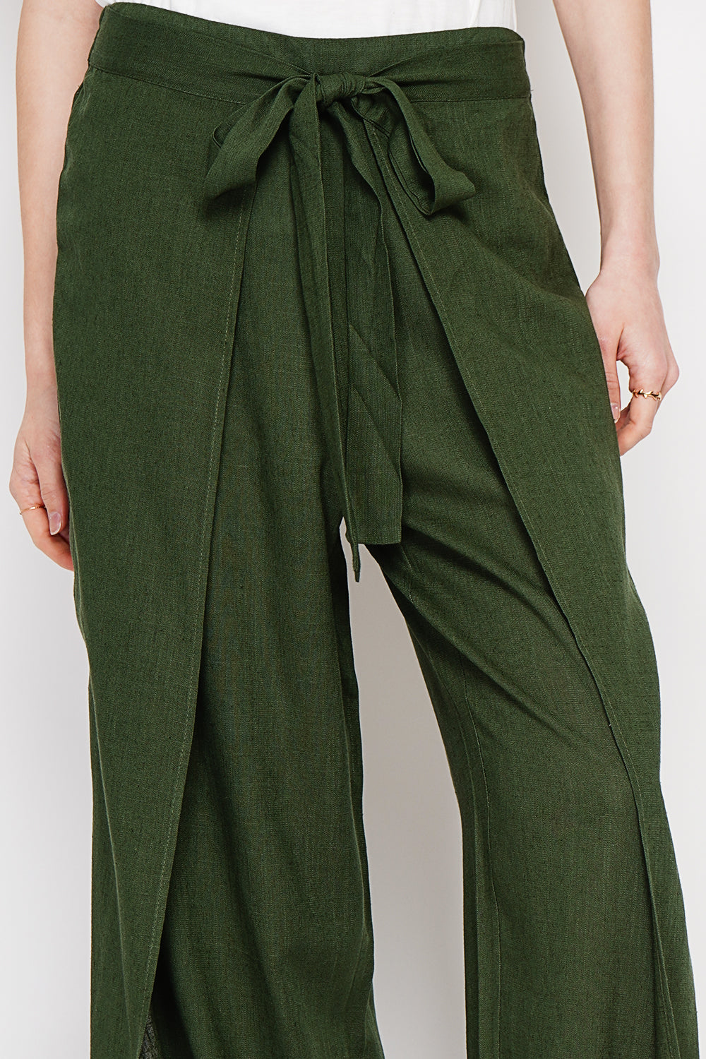 Pantalon portefeuille large poches latérales – Kaki – Assuili