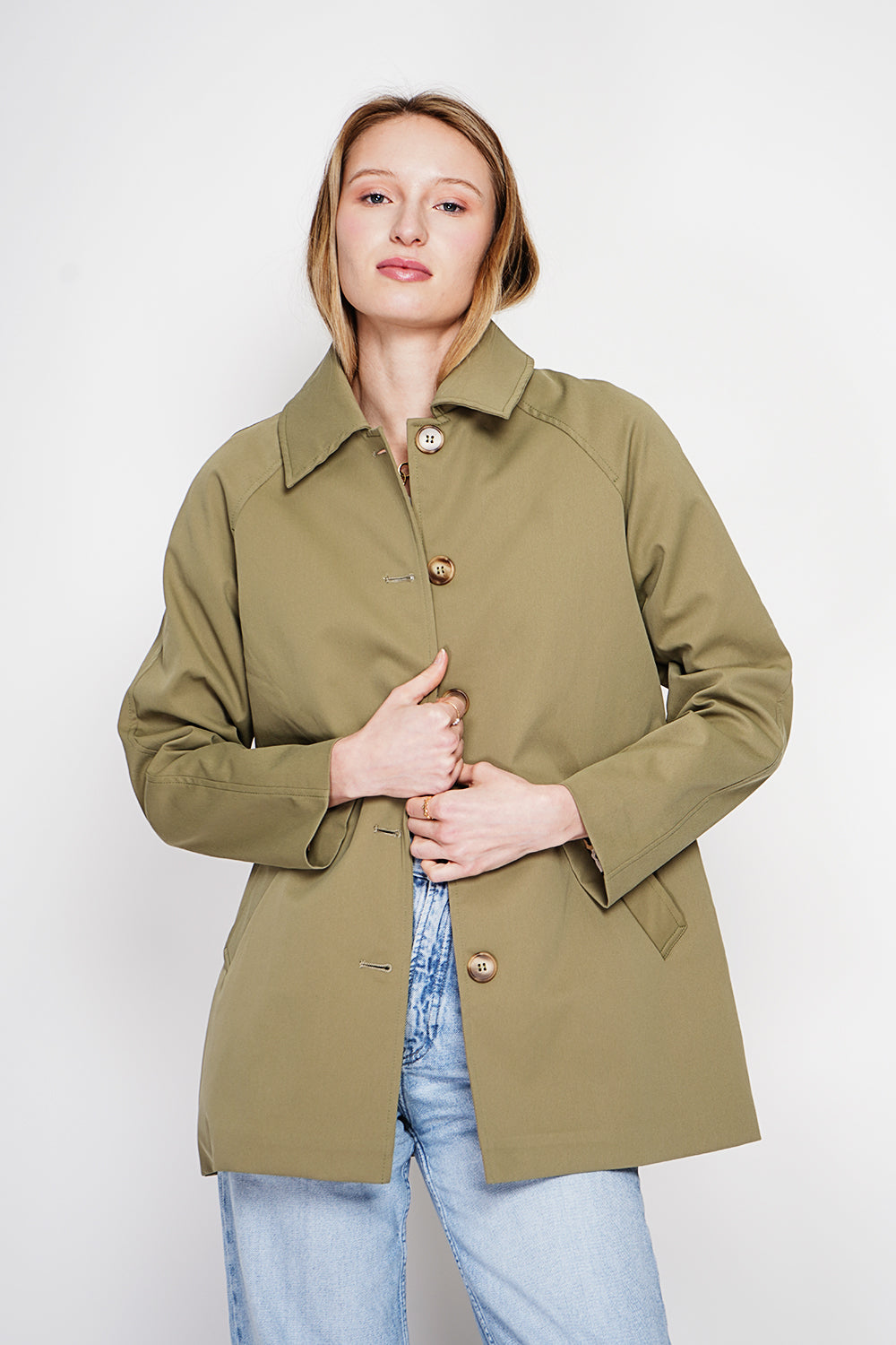Trench mi-long oversize doublure à carreaux – Kaki clair – Assuili