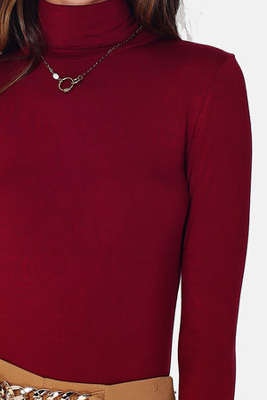 Long-sleeved turtleneck undershirt