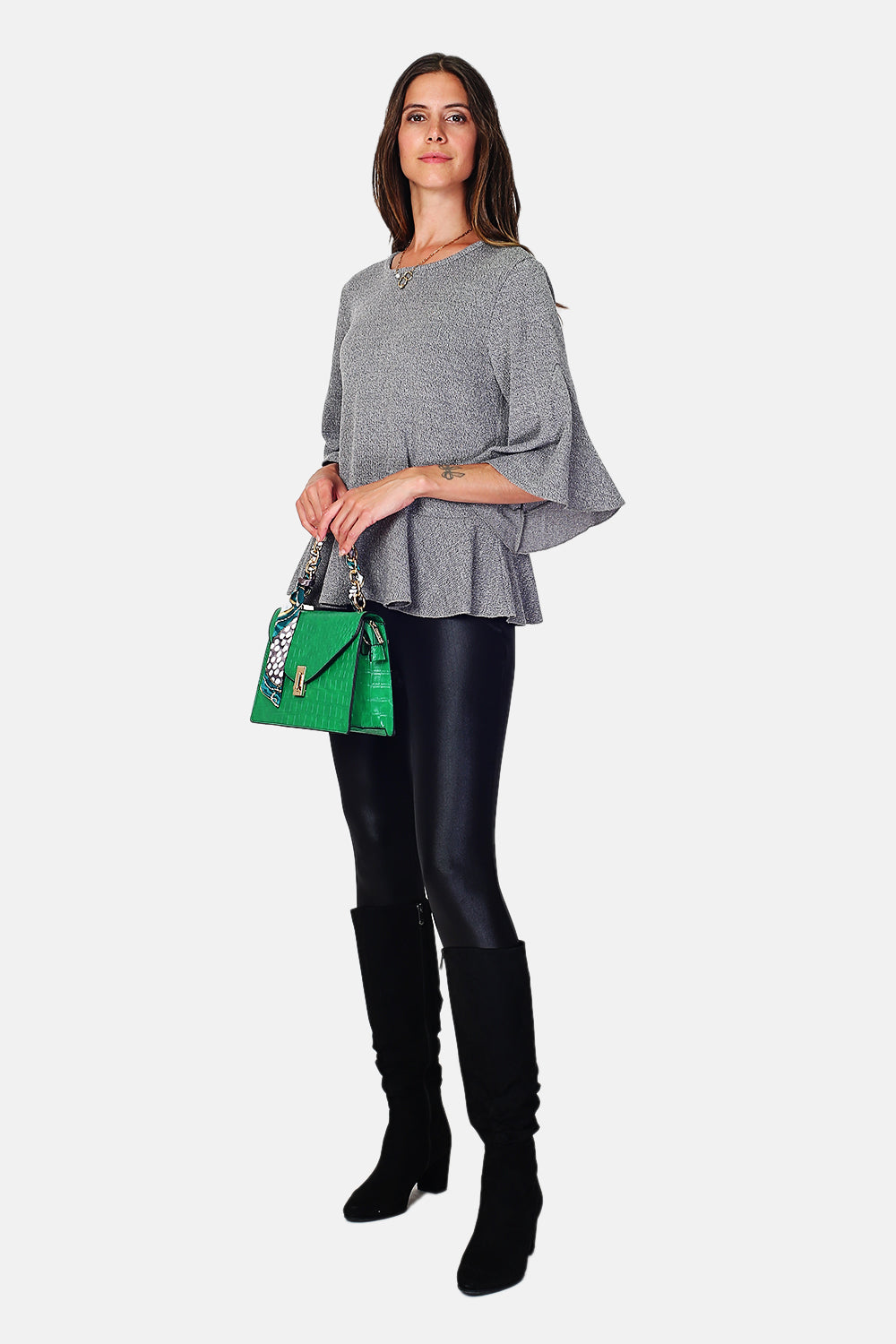 Crew neck top with musketeer sleeves