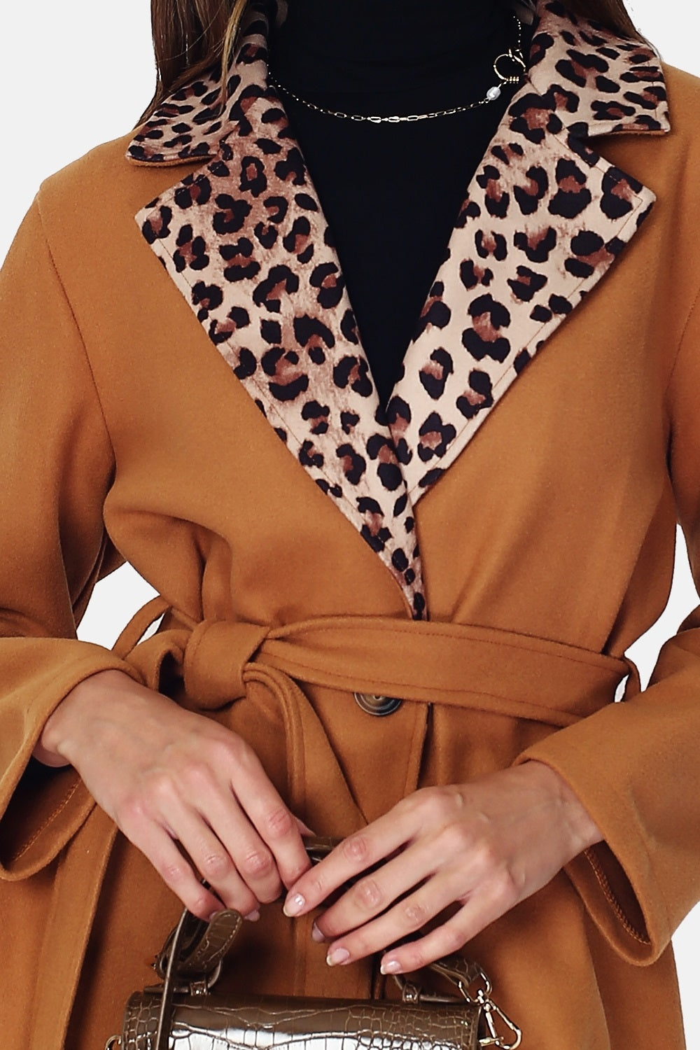 Long sleeve shawl collar coat with pockets