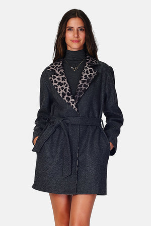 Long sleeve shawl collar coat with pockets