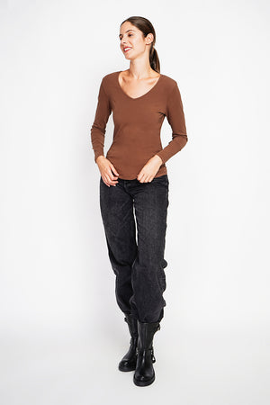 Under Sweater V-neck lined with thermal long sleeves