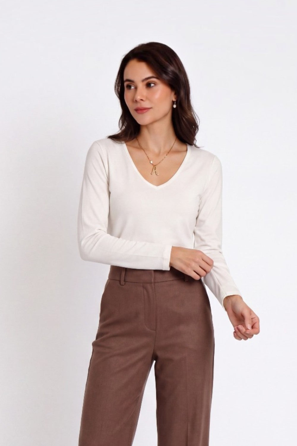 Sous-pull col V manches longues – Blanc cassé – Assuili