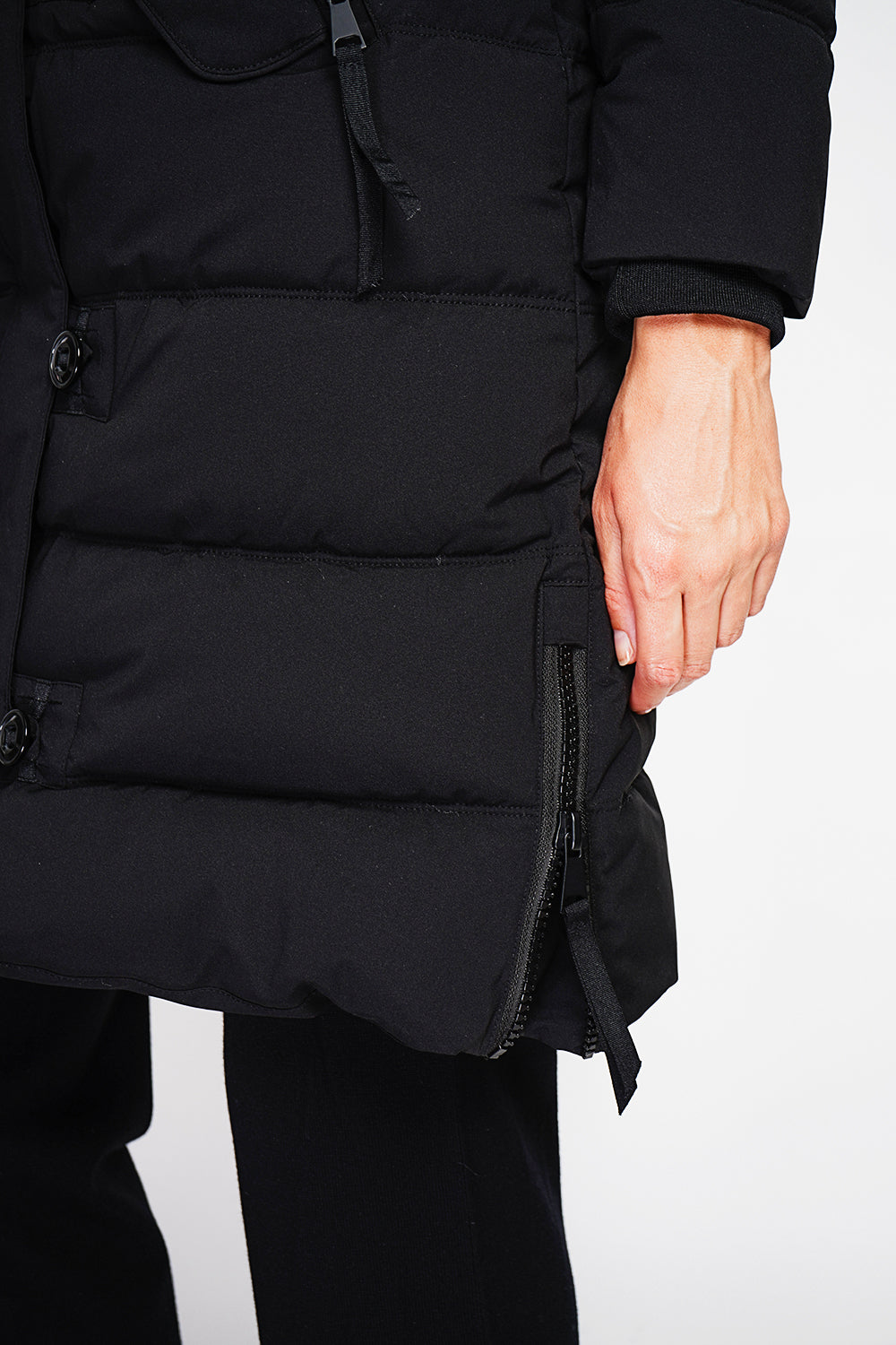 Long down jacket with thermal insulation up to -20°C
