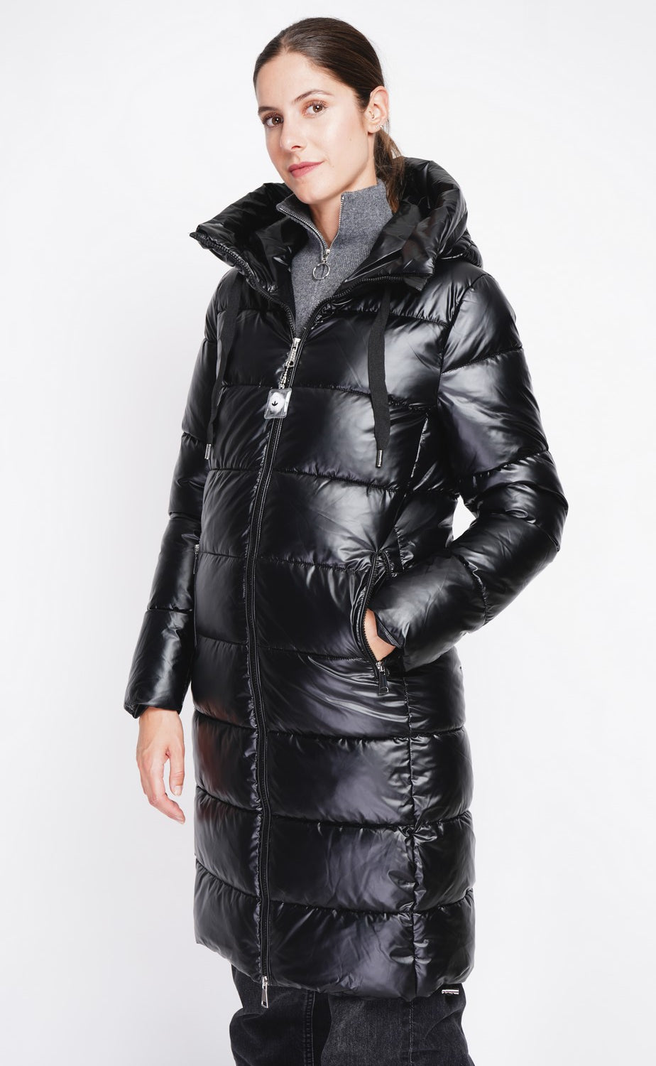 Long down jacket with thermal insulation up to -20°C
