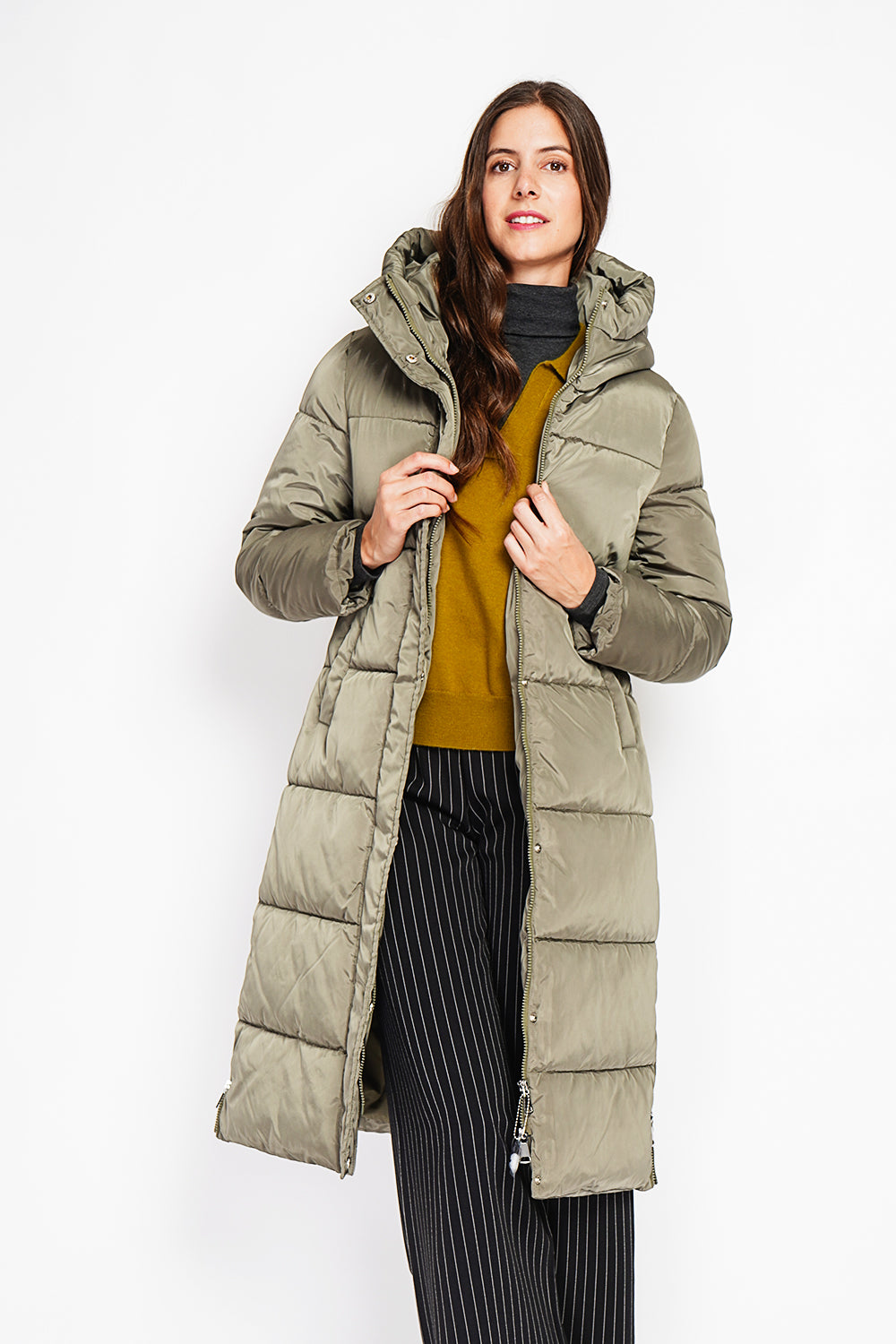 Doudoune longue à capuche zips latéraux – Kaki – Assuili