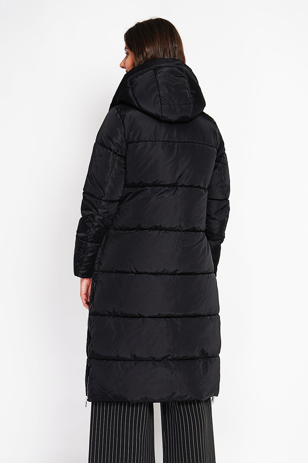 Long down jacket with thermal insulation up to -20°C