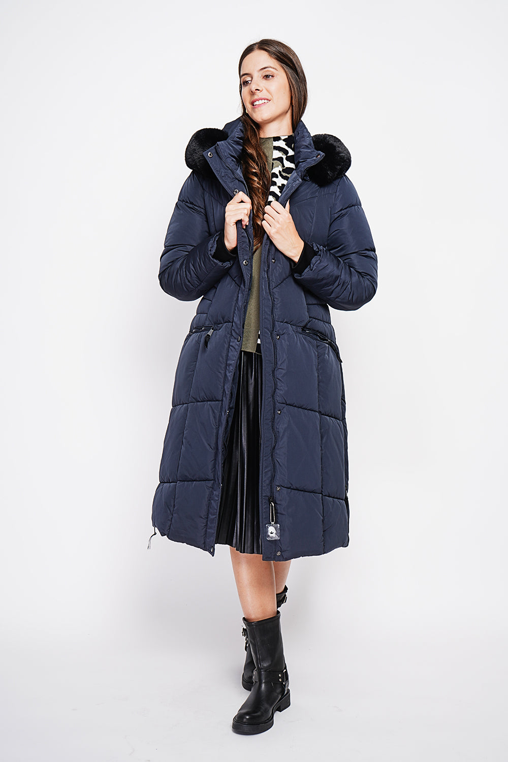 Doudoune longue capuche fourrure amovible – Bleu nuit – Assuili