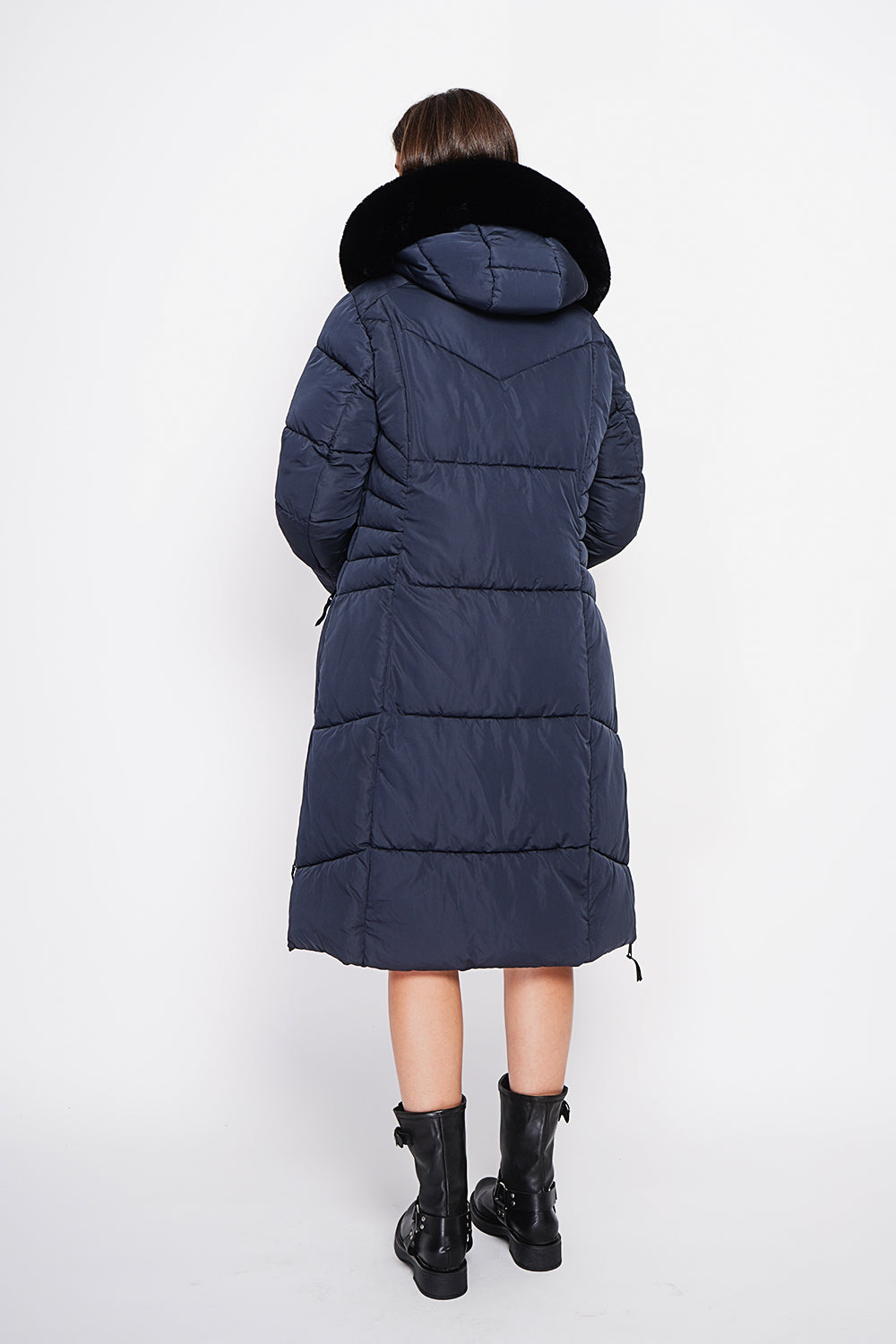 Long down jacket with thermal insulation up to -20 °C