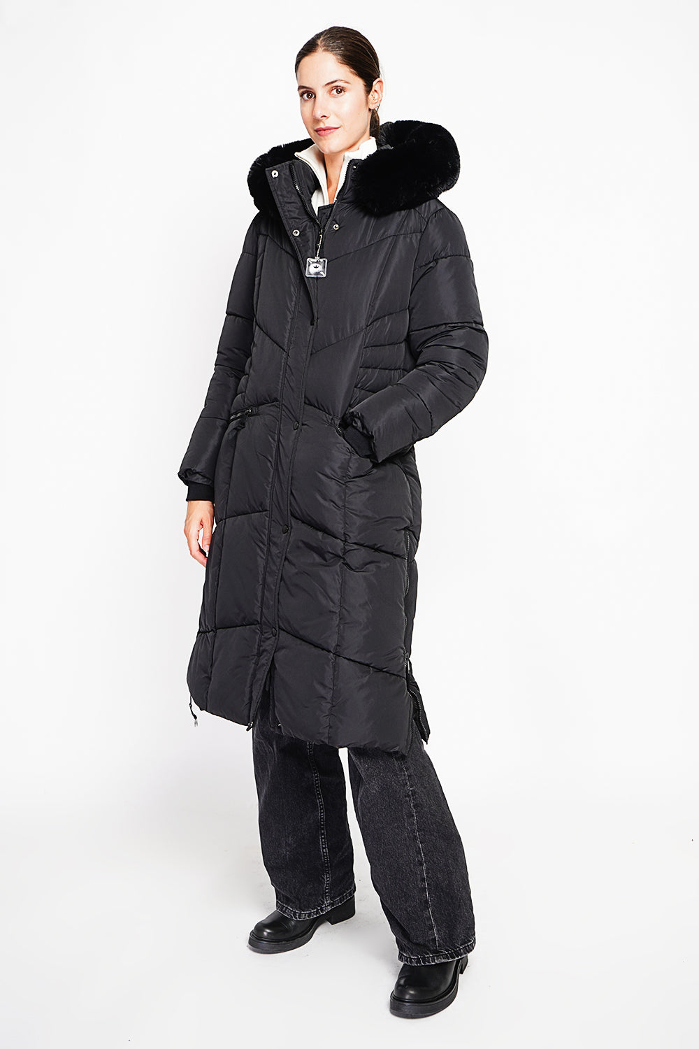 Doudoune longue capuche fourrure amovible – Noir – Assuili