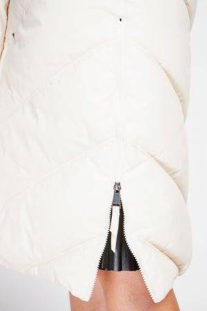 Long down jacket thermal insulation up to -20 °C