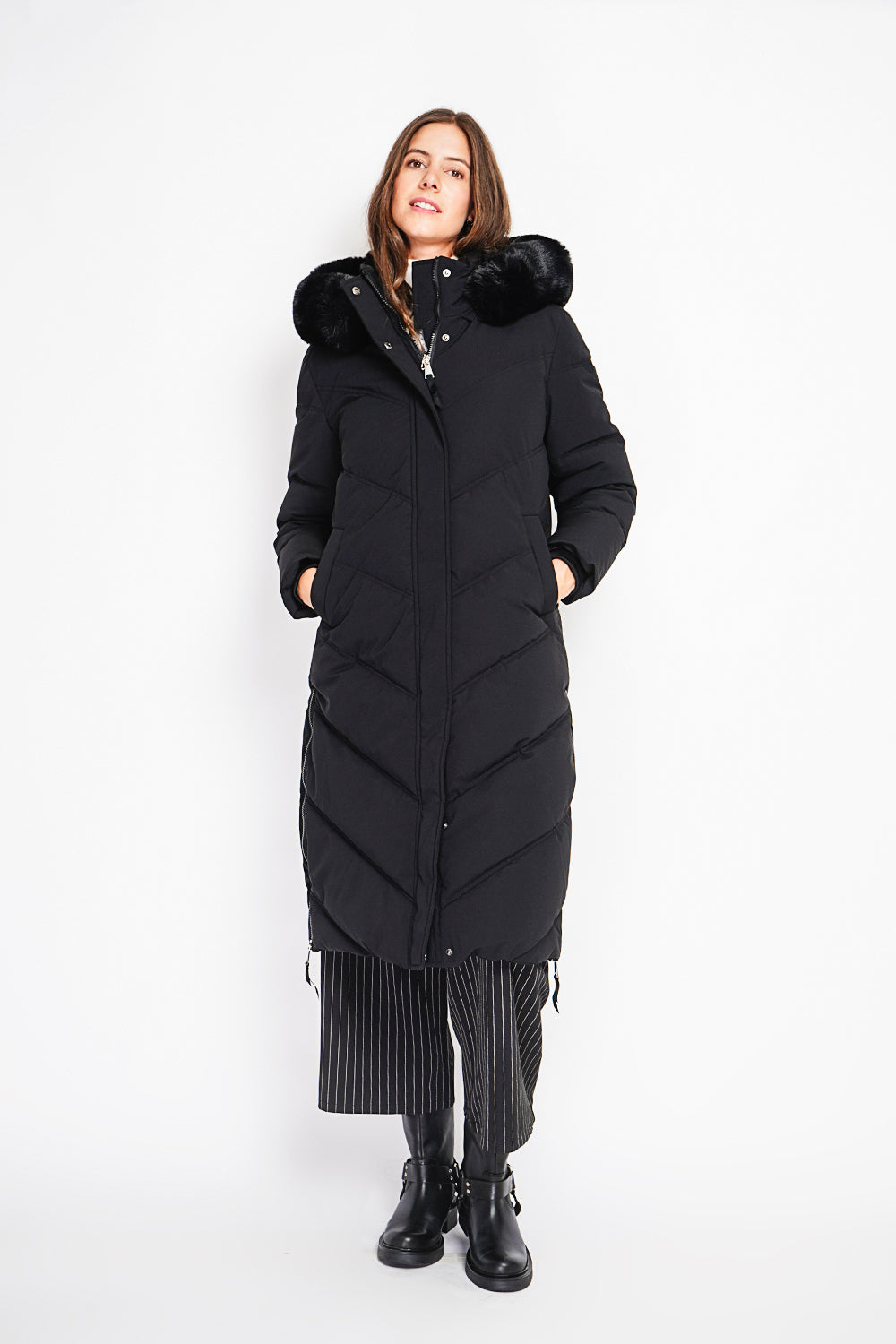 Doudoune longue capuche fourrure amovible – Noir – Assuili
