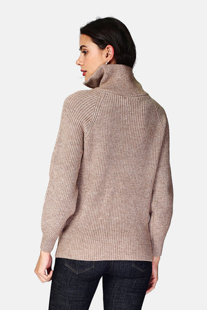 Zipped ribbed sweater with long sleeves
