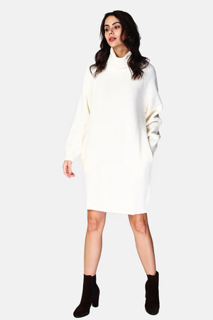 Turtleneck dress with pockets on 2 sides with long sleeves in English rib
