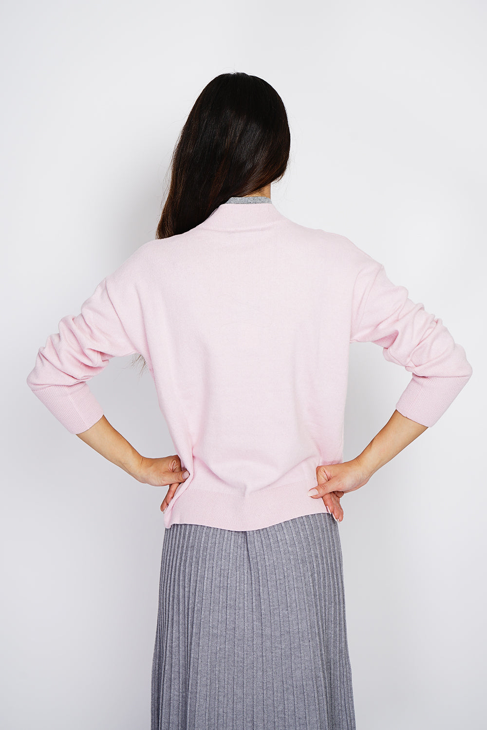 Buttoned turtleneck sweater with long sleeves in two-tone