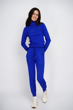 Turtleneck sweater and drawstring pants set, 3-ply front pockets