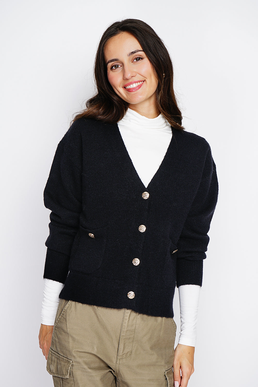 Fancy buttoned ribbed cardigan with large collar