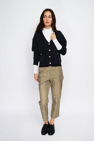 Fancy buttoned ribbed cardigan with large collar