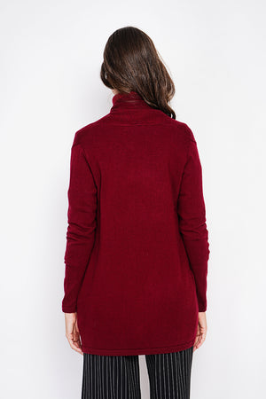 Long shawl collar cardigan with front pockets and long sleeves