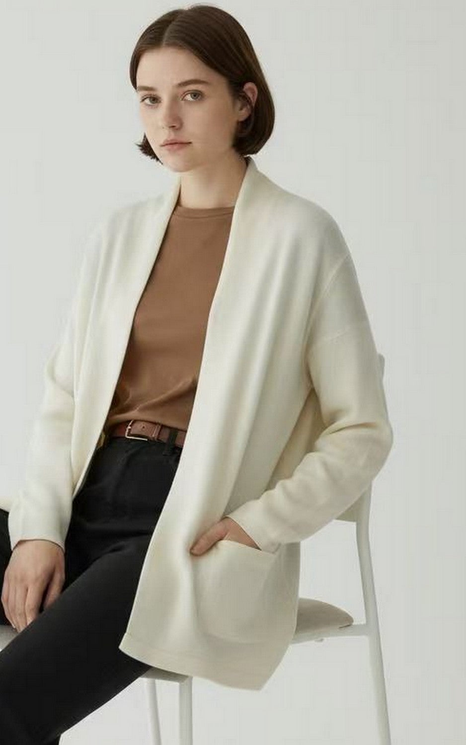 Long shawl collar cardigan with front pockets and long sleeves