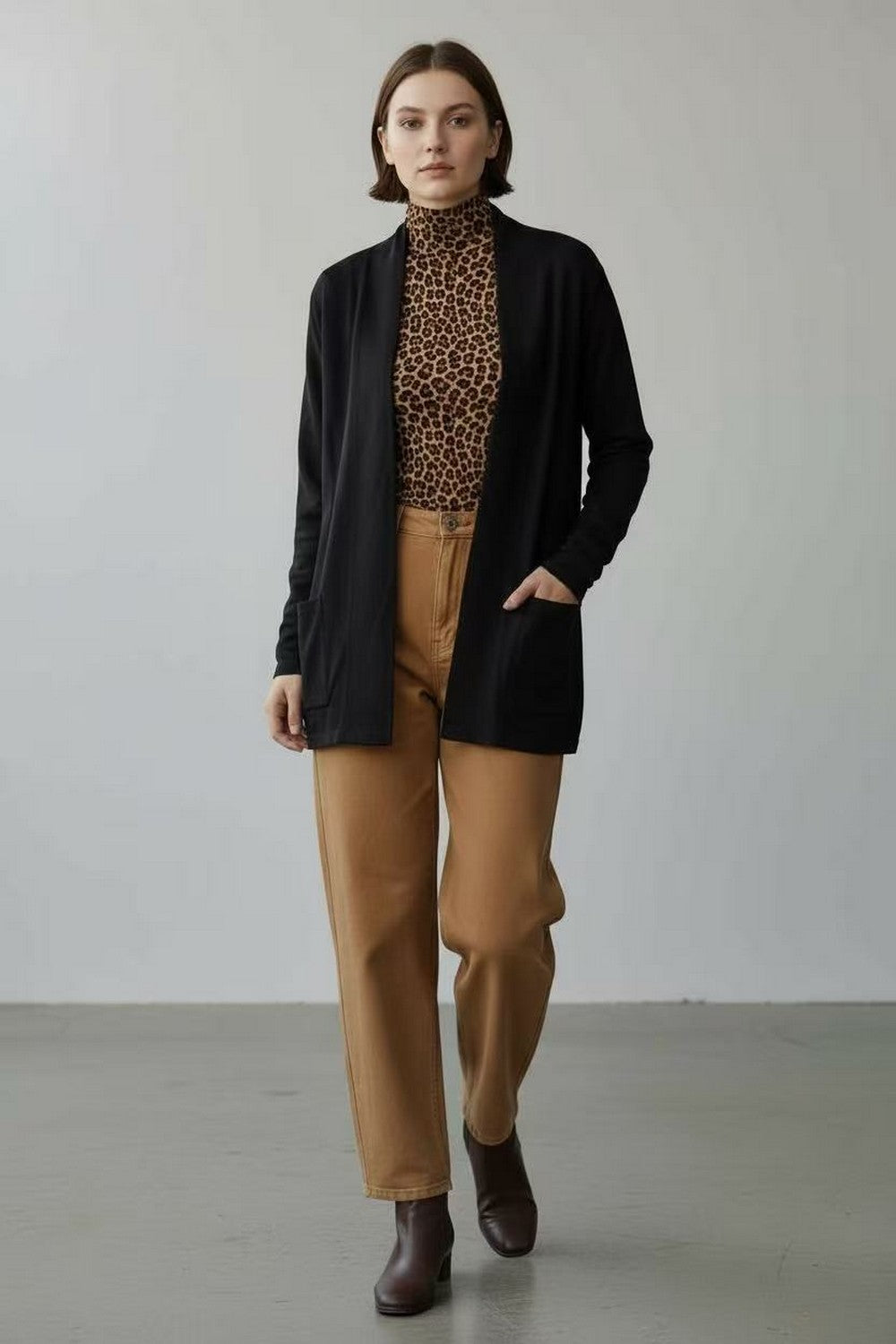 Long shawl collar cardigan with front pockets and long sleeves