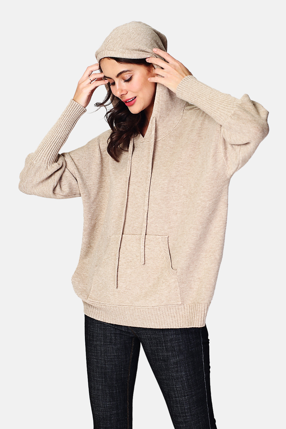 Pull à capuche poche devant 4 fils – Camel – Assuili