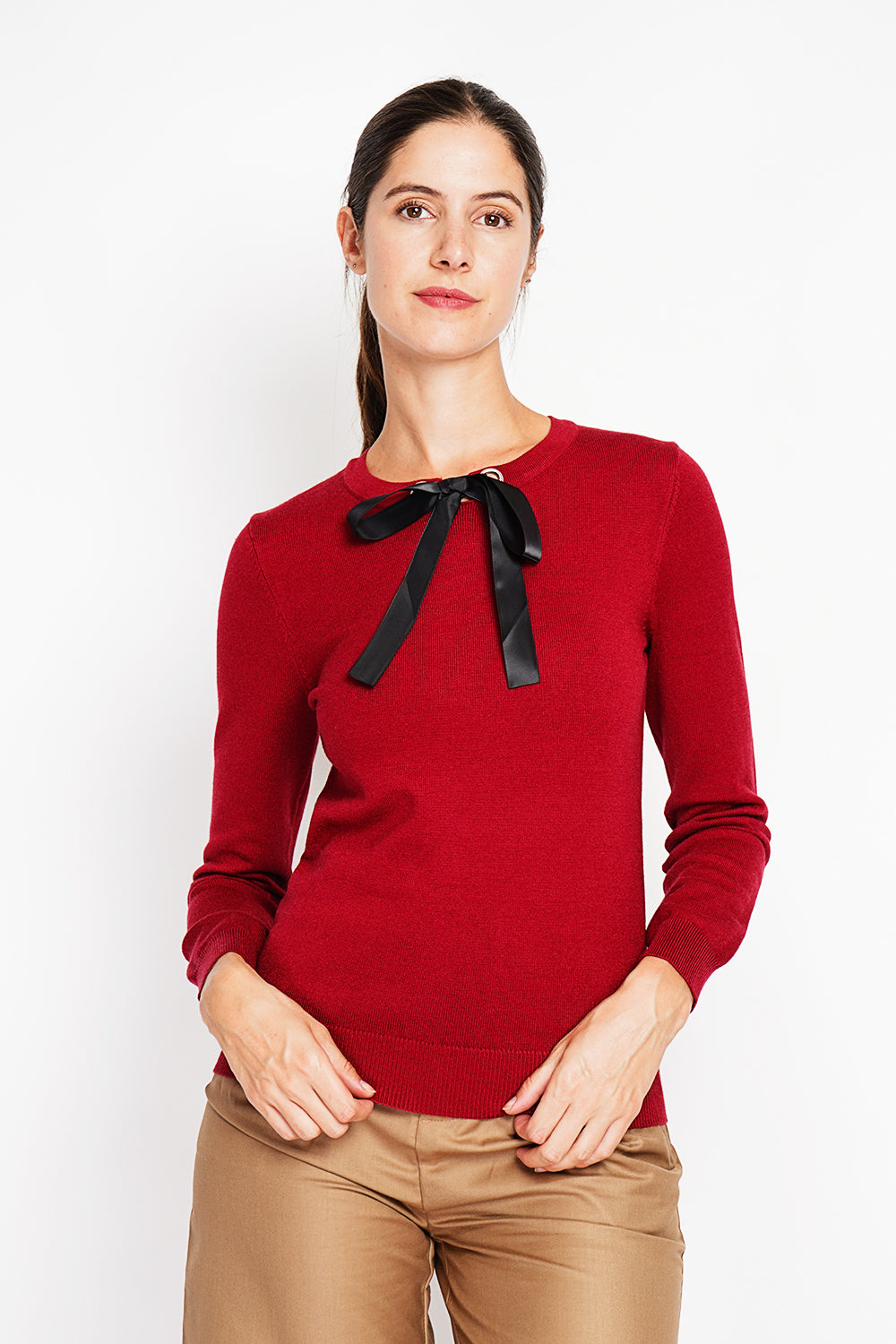 Satin bow crew neck sweater with long sleeves