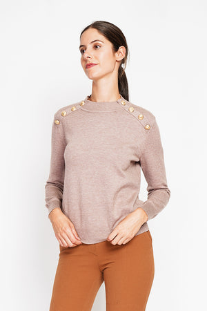 Crew neck sweater with fancy buttoning on raglan sleeves
