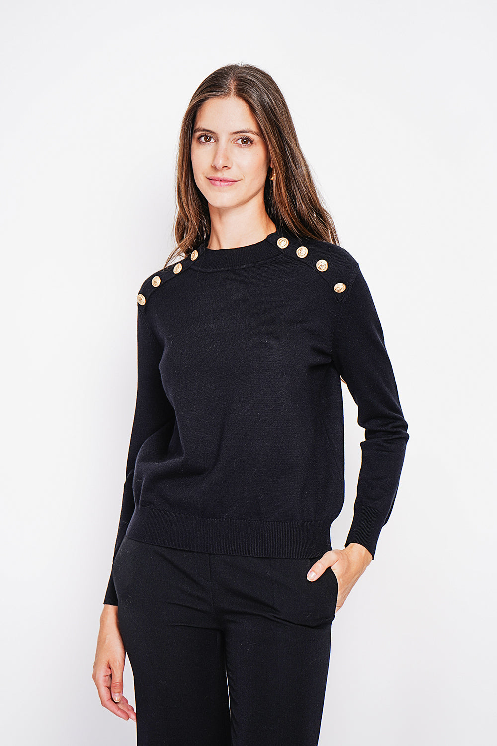 Crew neck sweater with fancy buttoning on raglan sleeves – Black – Assuili